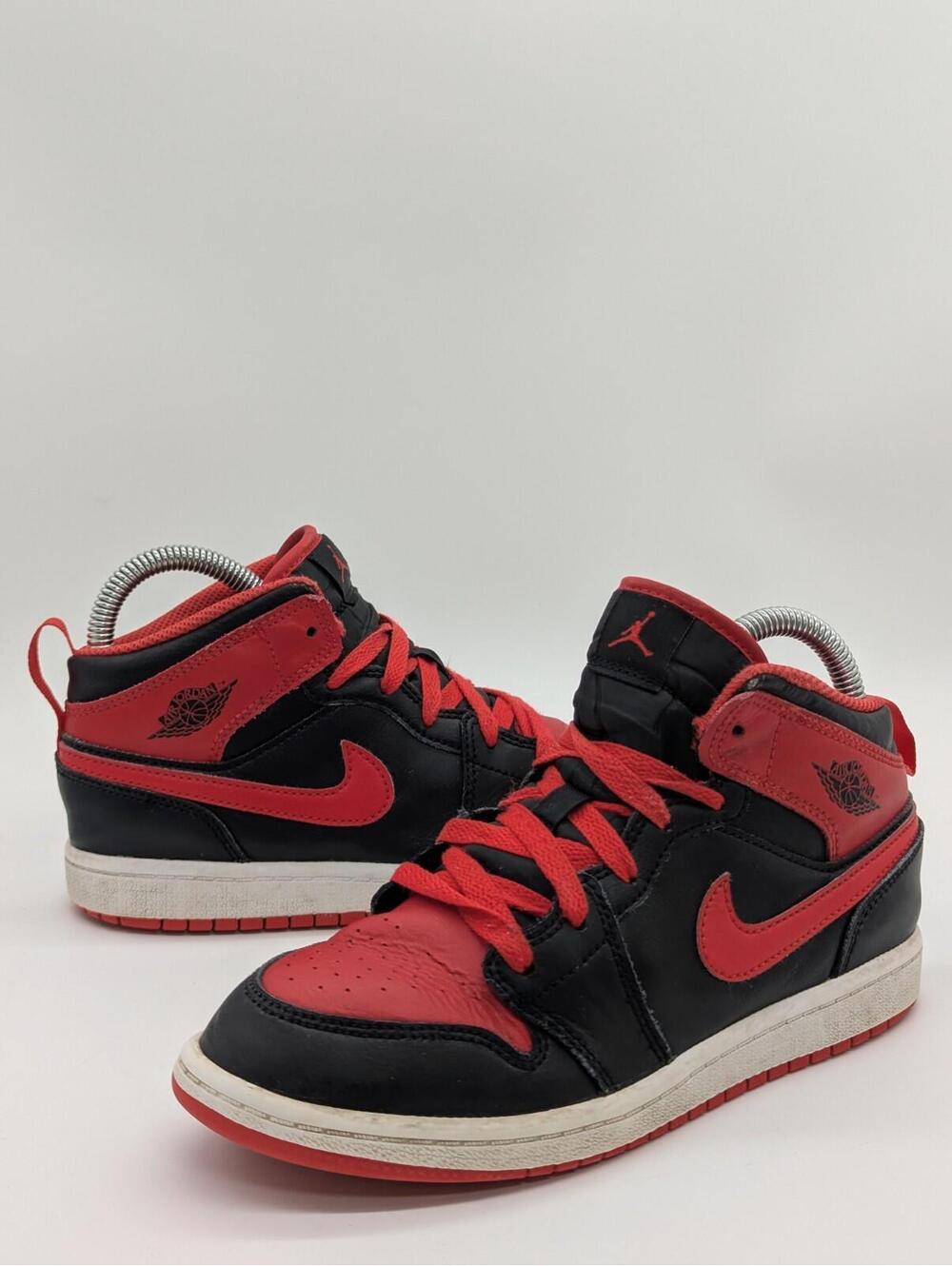 Kids Size 3Y - Nike Air Jordan 1 Mid DQ8424-060 Red Black Chicago Sneakers Shoes